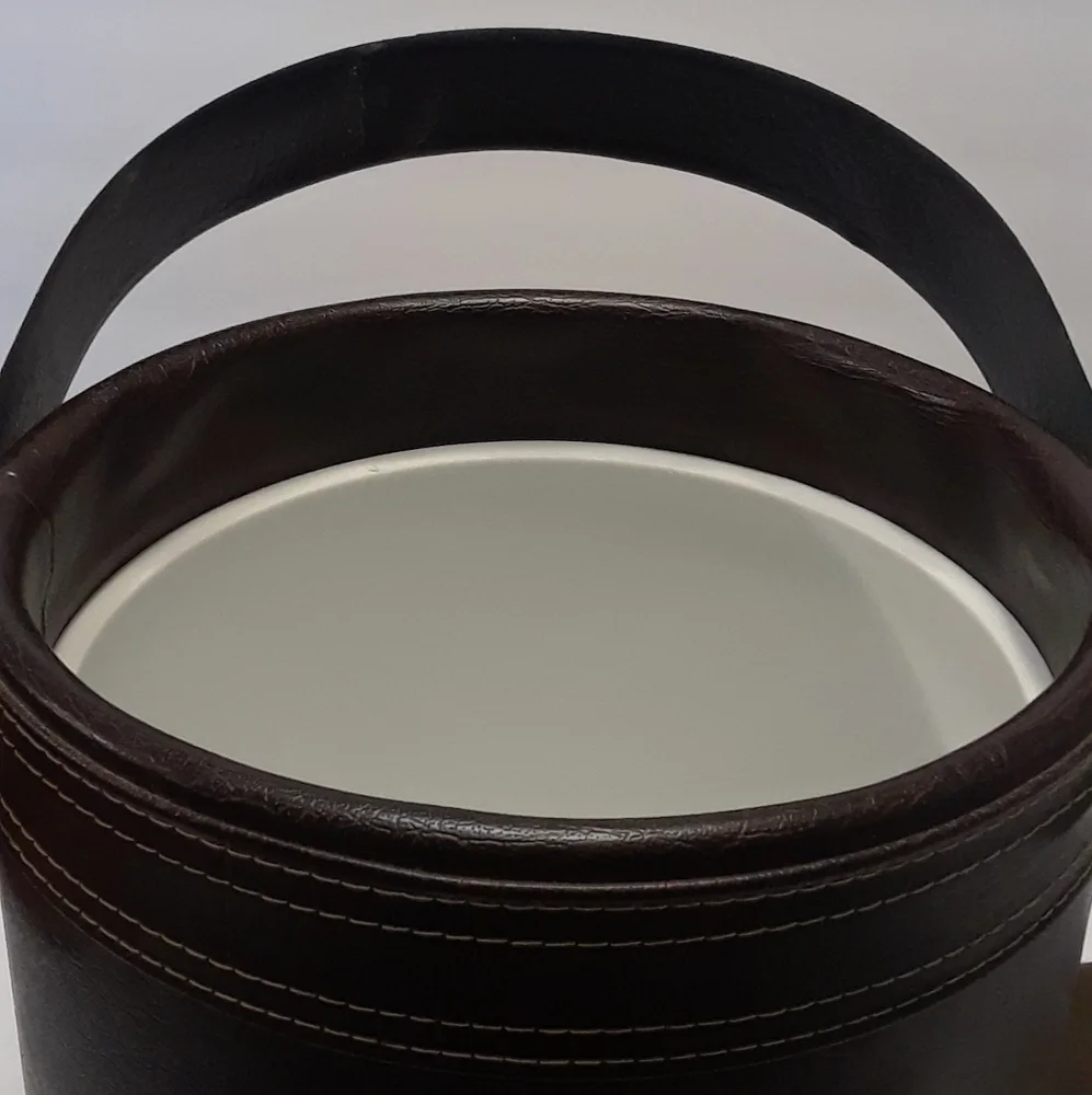 Moldtronics No.7250 Vintage Ice Bucket